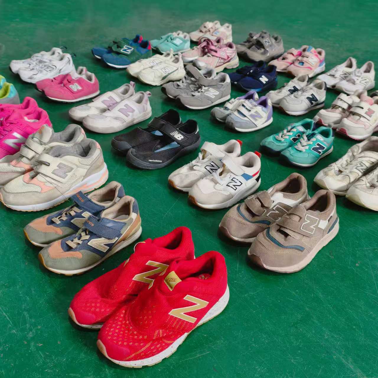 Used Kids' Shoes Wholesale Bale